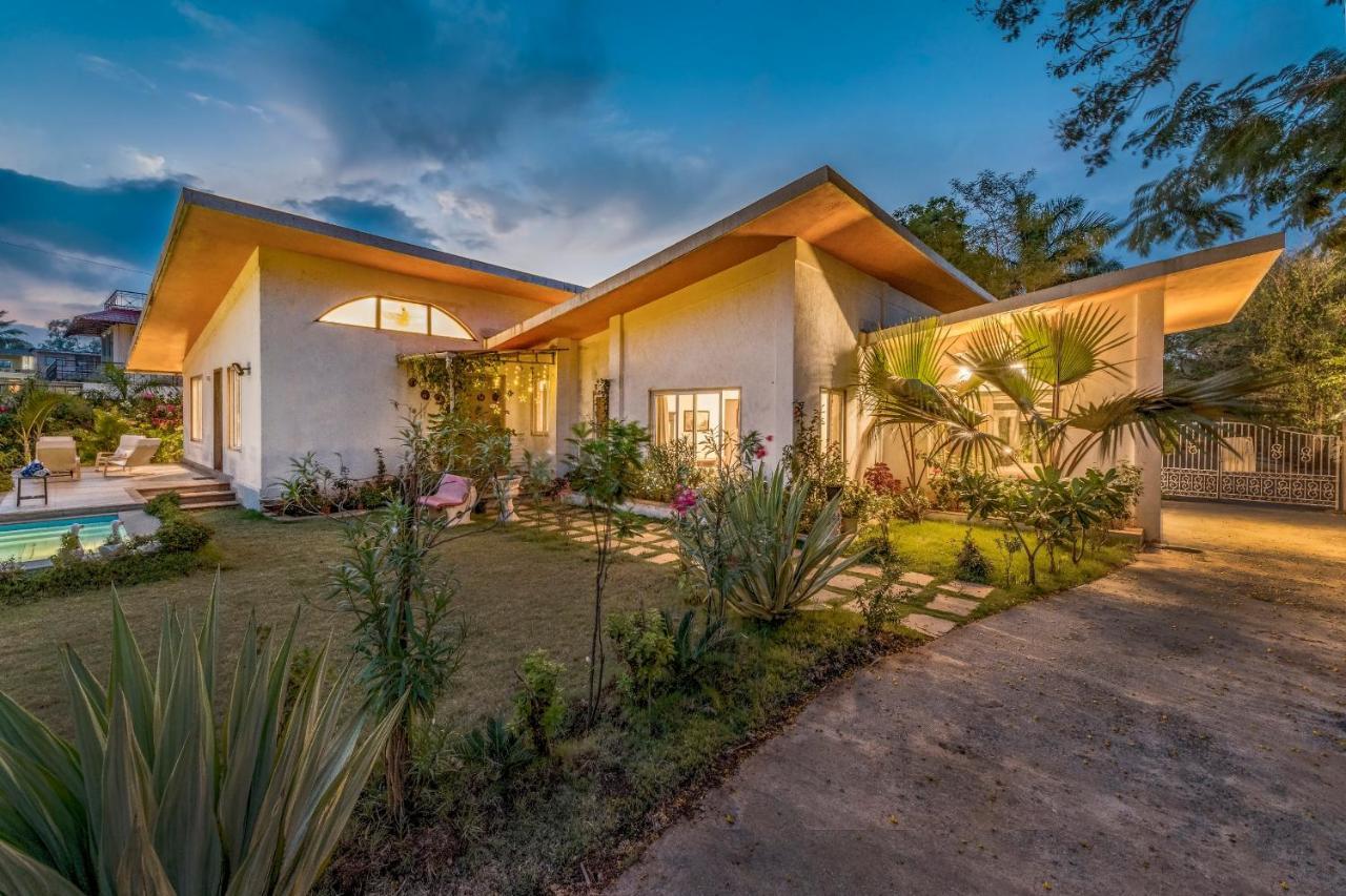 Saffronstays Roselle, Malavli - Pet-Friendly Pool Villa With Modern Interiors Lonavla Exterior foto